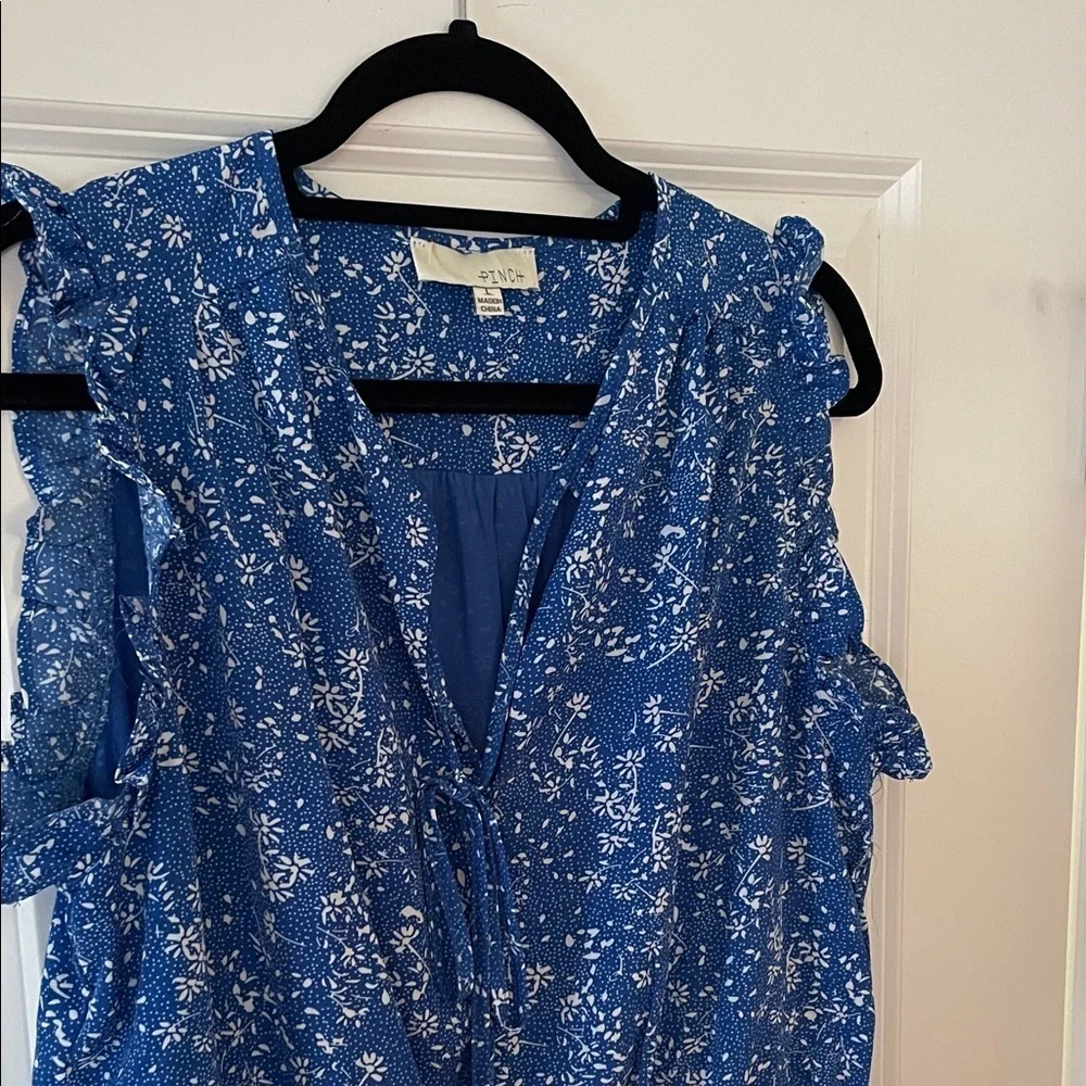 Pinch Blue and White Floral Pattern Dress